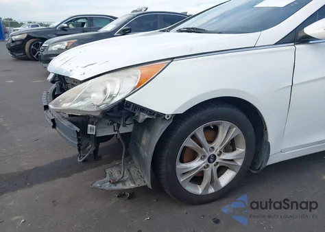 2013 Hyundai Sonata Limited z USA, uszkodzony, nr VIN 5NPEC4AC7DH621225